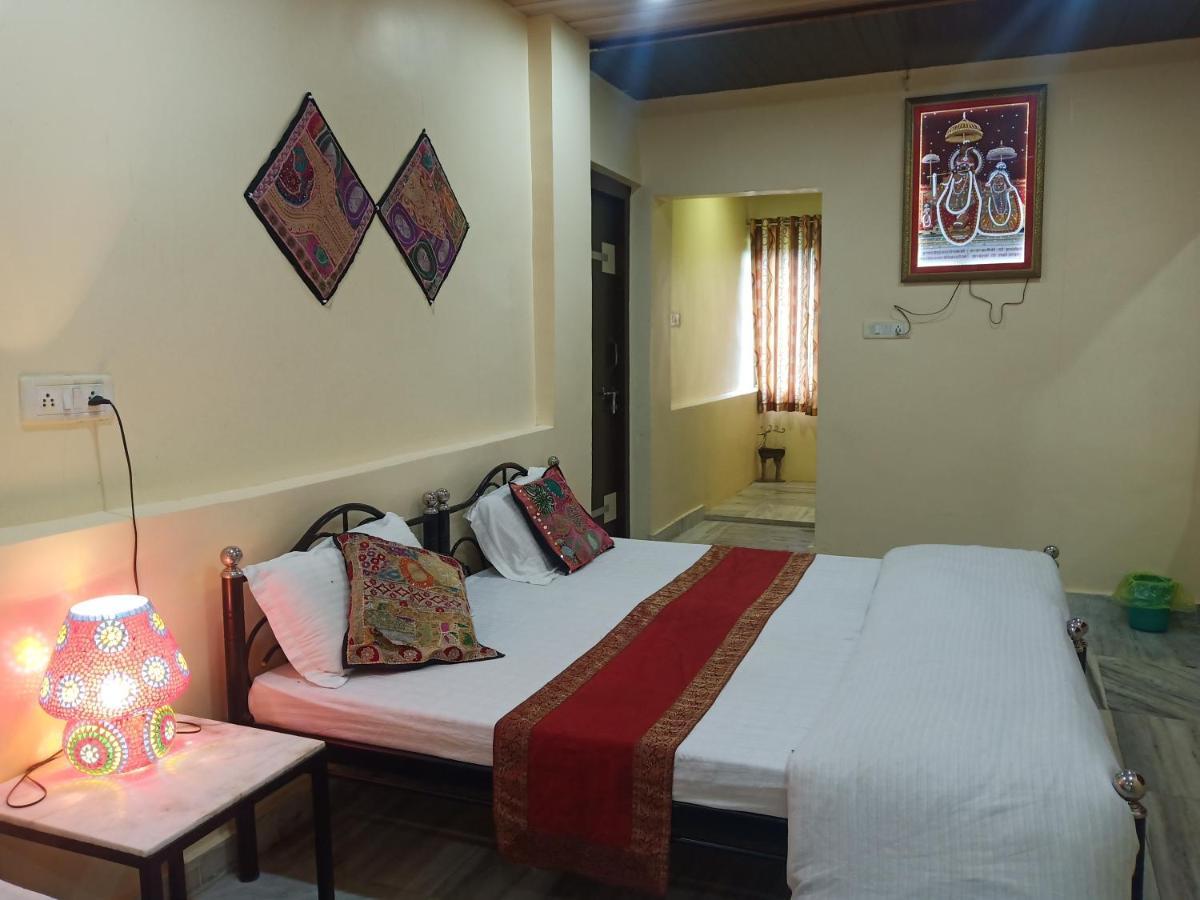 Mystic Mount Resort Camp Mount Abu Room photo